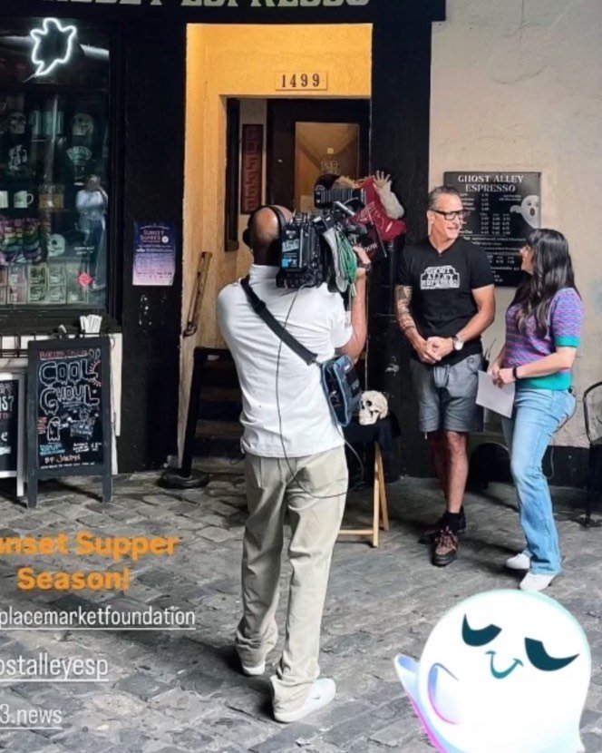 Sunset Supper promotion for Pike Place Market Foundation. Channel 13 at the shop this morning reporting.#pikeplacemarketfoundation#sunsetsupper#fox13#ghostalleyespresso
